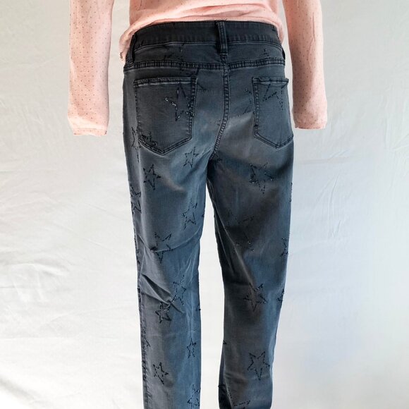Retro Black Star Pattern Boyfriend Jeans - Picture 7 of 9